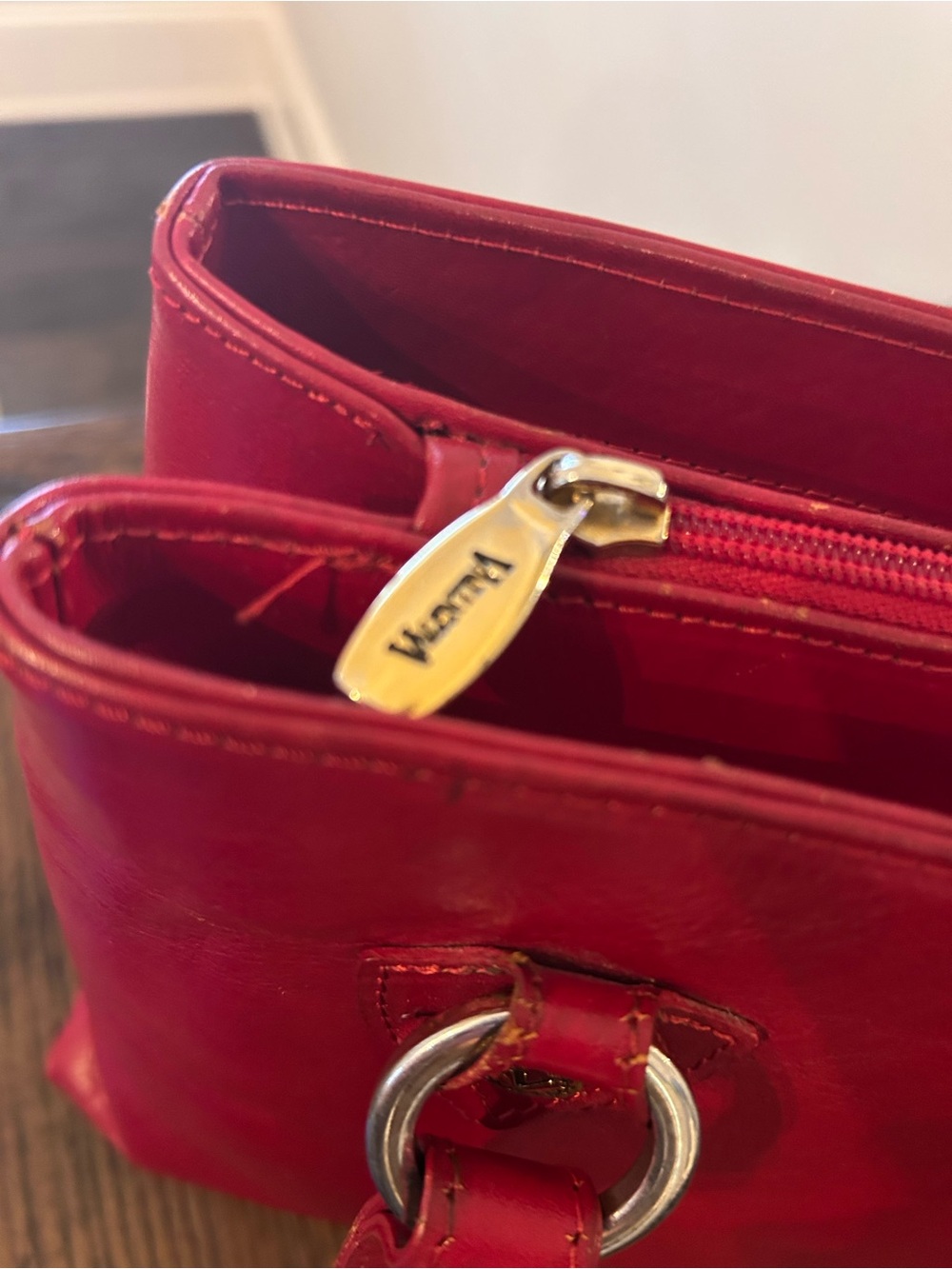Valentina Italian red leather shoulder bag - Picture 9 of 14